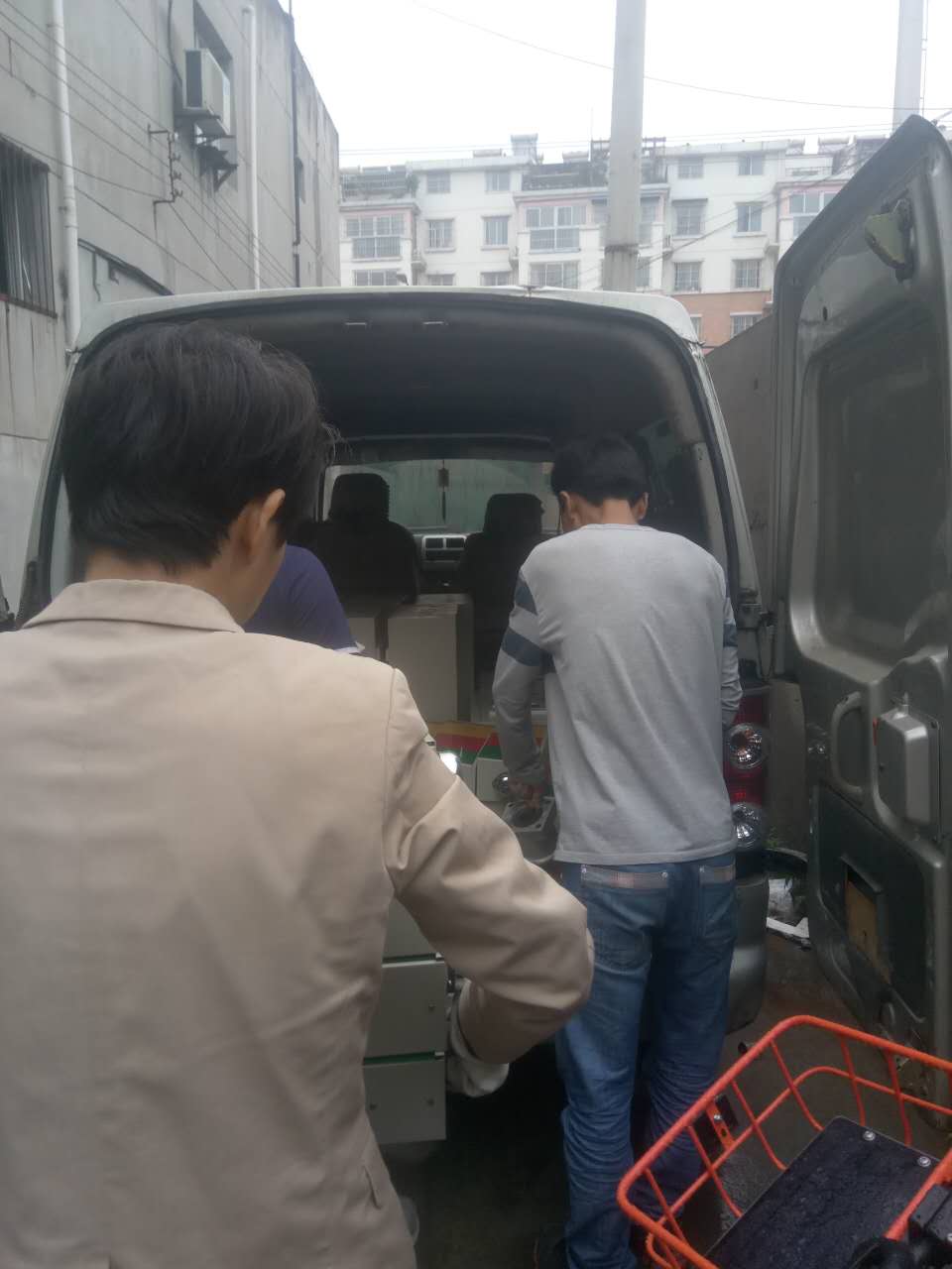 通風方式信號燈箱